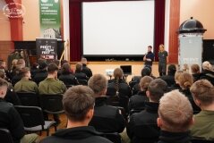 „Symfonia mgły” – prezentacja filmu i spotkanie z twórcami - zdjęcie 11