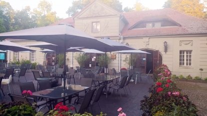 Restauracja Pałacowa w Czerniejewie - zdjęcie 1