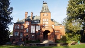 Kobylniki – pałac wzorowany na francuskim renesansie