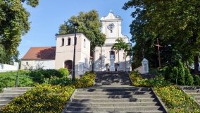 Kościół w Łabiszynie – przetrwał ostrzał radzieckiego czołgu!