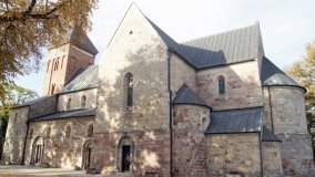 Kruszwica – romańska kolegiata z XII wieku      