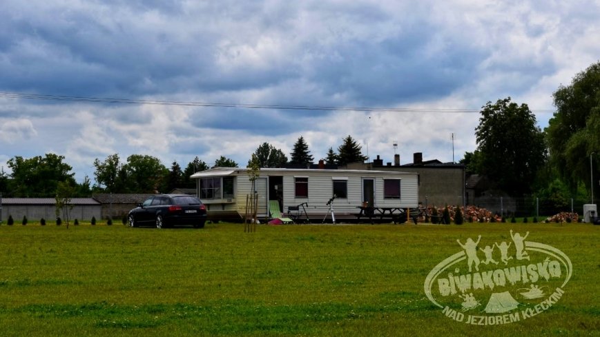 BIWAKOWISKO nad Jeziorem Kłeckim