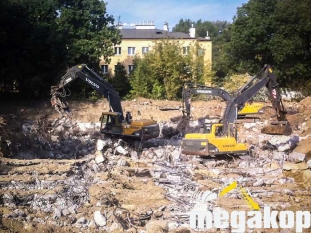 Usługi wyburzeniowe i rozbiórki - Megakop - zdjęcie 4