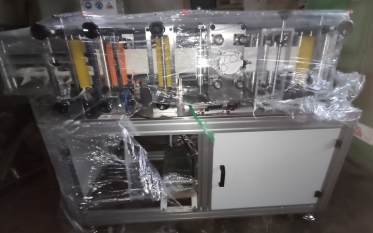 Automatyczna linia do produkcji masek ochronnych FFP2 KN95 - zdjęcie 6