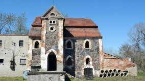 „Średniowieczny” spichlerz w Dziadkowie - zdjęcie 9