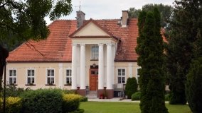 Srebrna Góra – zespół dworski – jeden z cenniejszych w Wielkopolsce - zdjęcie 2