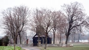 Urokliwa kaplica w Skórkach - zdjęcie 7