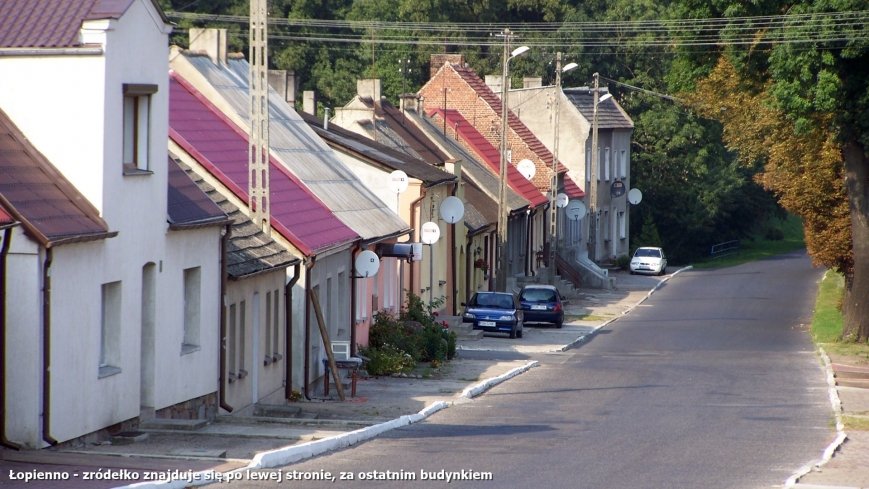 Tajemnicze źródełko w Łopiennie - zdjęcie 1