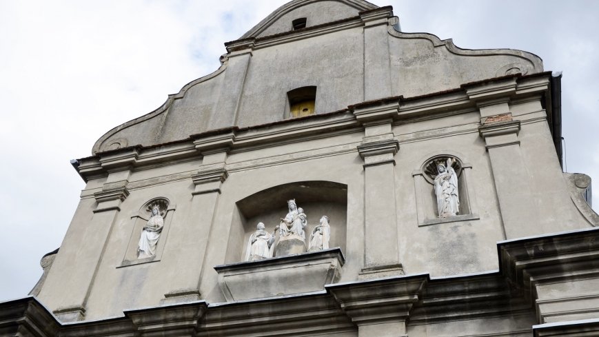 Kościół w Łopiennie - zdjęcie 1