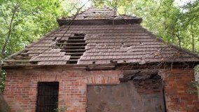 Studzieniec – historia podupadającego dworu - zdjęcie 16