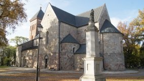 Kruszwica – romańska kolegiata z XII wieku       - zdjęcie 11