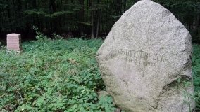 Wymysłowice – tajemnicza prywatna nekropolia w lesie „Kobylarz” - zdjęcie 11