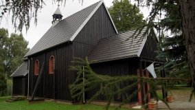 Rechta – drewniany kościół z dziełem ucznia Wita Stwosza    - zdjęcie 8