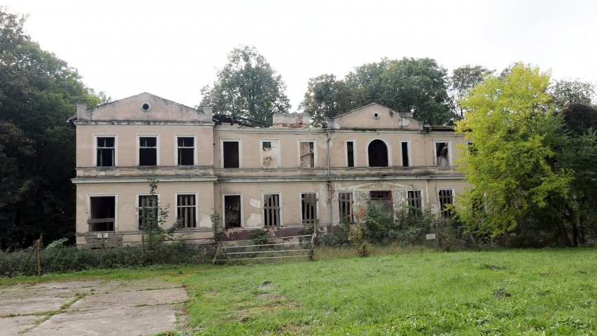 „Znikający” pałac w Nieszawie - zdjęcie 1