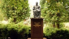 Mogilno – romantyczny park nad jeziorem - zdjęcie 18