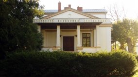 Górki – dwór z zabytkową kolekcją pojazdów konnych - zdjęcie 10