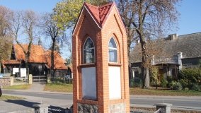 Strzelce – drewniany kościół w pobliżu Jeziora Pakoskiego - zdjęcie 12