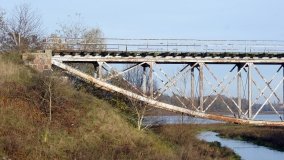 Zabytkowy most kolejowy w Kunowie - zdjęcie 6