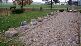 Kamienny powstańczy skwer w Pacholewie - zdjęcie 9