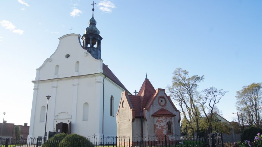 Sławsk Wielki – psy składane w ofierze i kościół św. Bartłomieja ze skarbami - zdjęcie 1