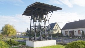 Sławsk Wielki – psy składane w ofierze i kościół św. Bartłomieja ze skarbami - zdjęcie 2