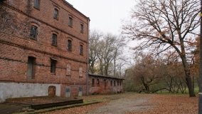 Obornicki młyn niczym zamek warowny na Wełnie - zdjęcie 8