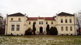 Eklektyczny pałac rodziny von Tcheppe w Broniewicach  - zdjęcie 4