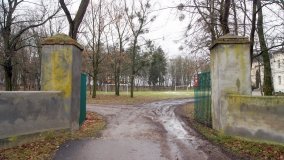 Eklektyczny pałac rodziny von Tcheppe w Broniewicach  - zdjęcie 5