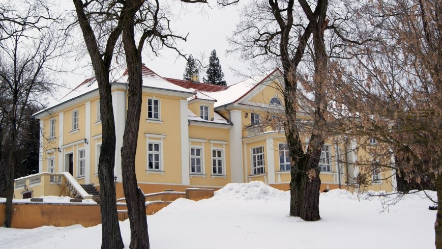 Dawny pałac Szulczewskich w Chwaliszewie - zdjęcie 1