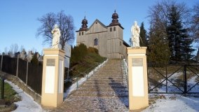 Wylatowo – jedyna drewniana świątynia o architekturze bazylikowej - zdjęcie 4