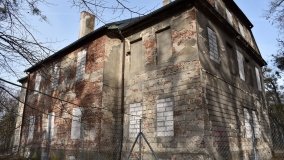 Pałac w Radojewie połączony osią widokową z pałacem w Owińskach - zdjęcie 3