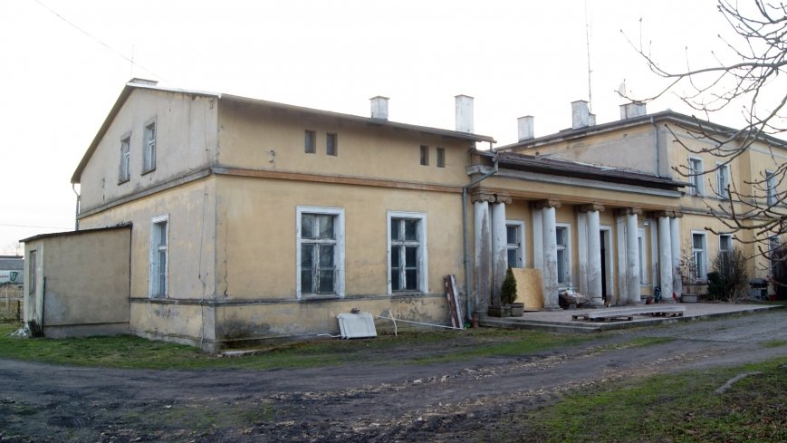 Dwór Złotnickich w Chraplewie - zdjęcie 1