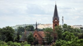 Wizytówka Barcina – kościół z czerwonej cegły - zdjęcie 13