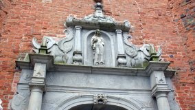 Smogulecki kościół zwany Wawelem Północy - zdjęcie 7