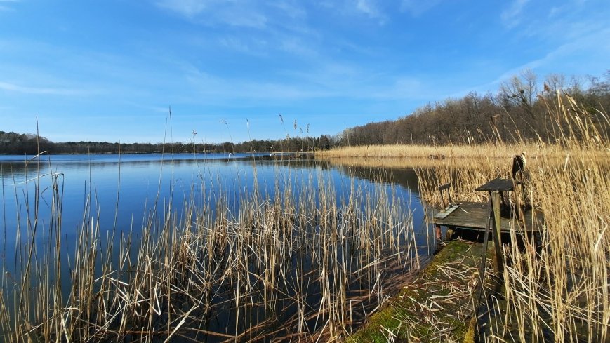 Magiczne Jezioro Karolewskie - zdjęcie 1